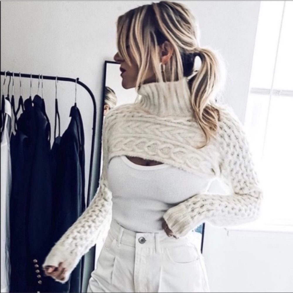 Zara White cable knit arm warmer sweater